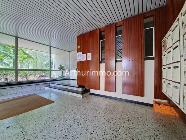 Vente                                                      Appartement
                        
                     4 pièces                      81 m2                     à Boissy-Saint-Léger