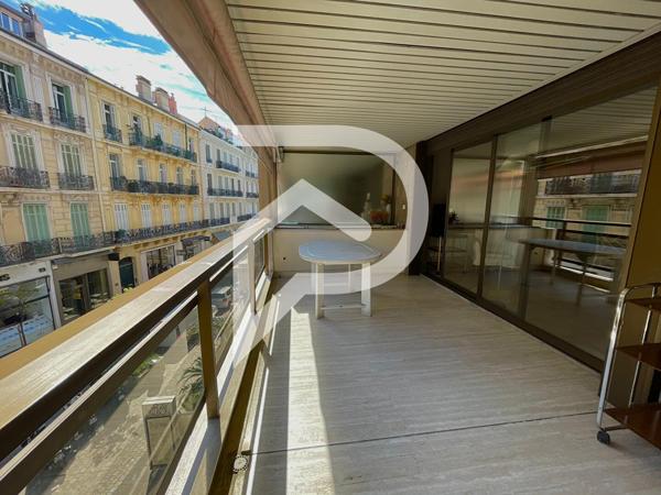 Appartement 1 pièce 47.83 m2