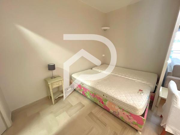 Appartement 1 pièce 47.83 m2