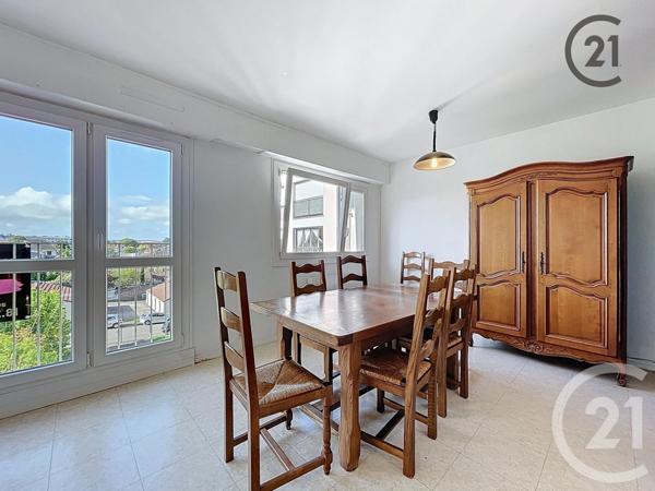 Appartement T4 à vendre  4 pièces - 76,70 m2 TROYES - 10