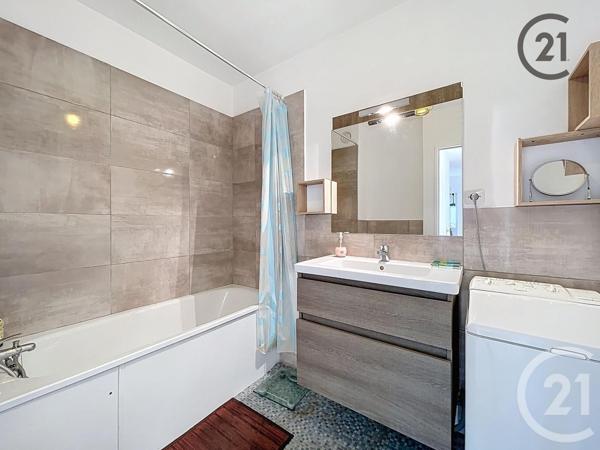 Appartement T4 à vendre  4 pièces - 76,70 m2 TROYES - 10