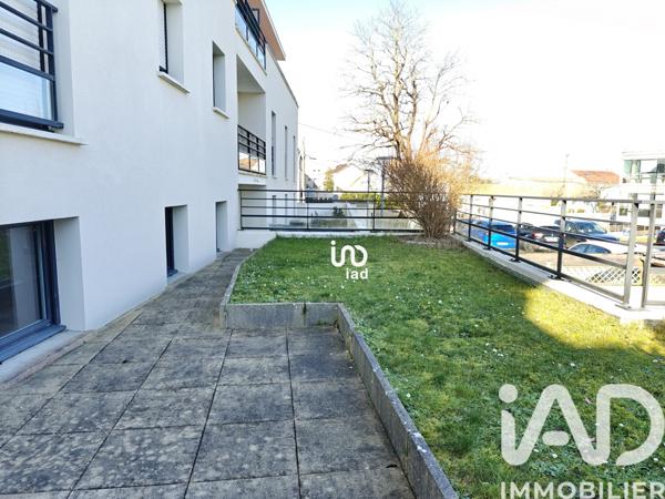 Location appartement 3 pièces 71 m² Rezé