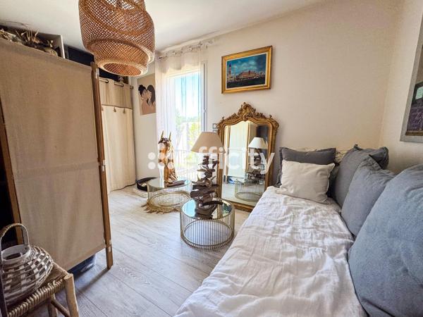 Maison
         4 pièces
        - 113 m²