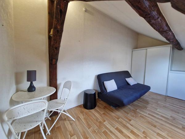 Location appartement près de REIMS - 1 pièce(s) - 12 m² - 395 €/mois