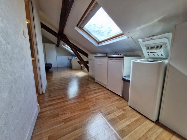 Location appartement près de REIMS - 1 pièce(s) - 12 m² - 395 €/mois