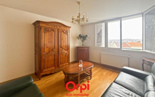 Appartement à vendre    3 pièces • 63,79 m2 Montluçon