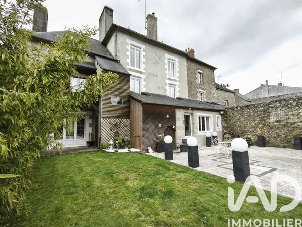 Maison à vendre 7 pièces 219 m² Pré-en-Pail-Saint-Samson