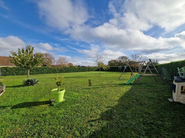 Maison Vion 7 pièce(s) 170 m2