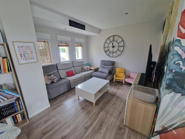 Maison Vion 7 pièce(s) 170 m2