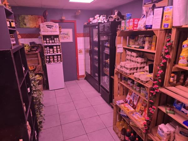 À vendre – Fonds de commerce primeur à NIMES (30)