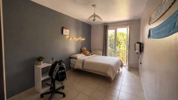 Maison familiale T4 secteur recherché La Colline