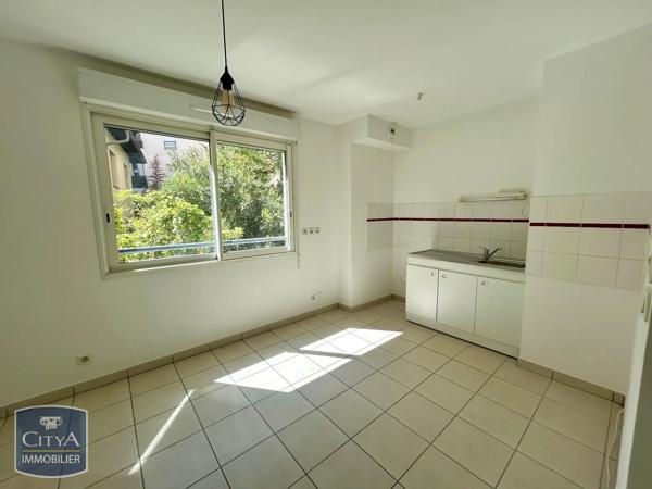 Appartement à louer 1 pièce 17.61m² Beausoleil (06240)