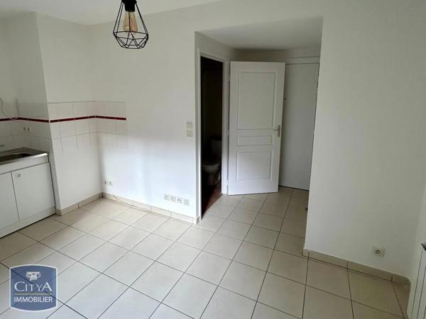 Appartement à louer 1 pièce 17.61m² Beausoleil (06240)
