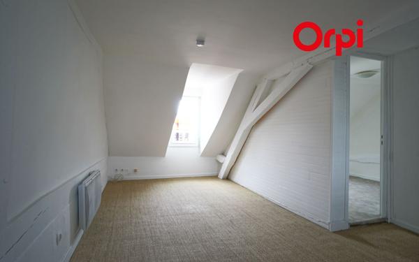 Appartement à vendre    2 pièces • 28,85 m2 Bernay