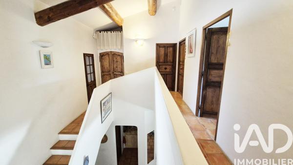 Maison à vendre 6 pièces 200 m² Saint-Cannat