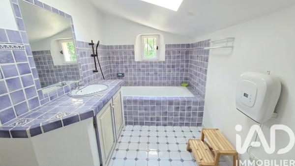 Maison à vendre 6 pièces 200 m² Saint-Cannat