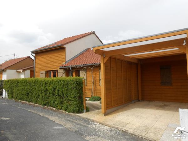 Les pieds dans l'eau