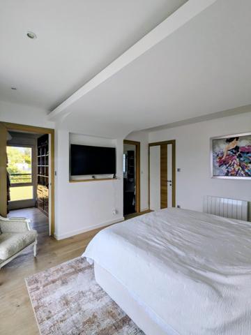 MAISON D'ARCHITECTE - 5 CHAMBRES - BUREAU - JARDIN