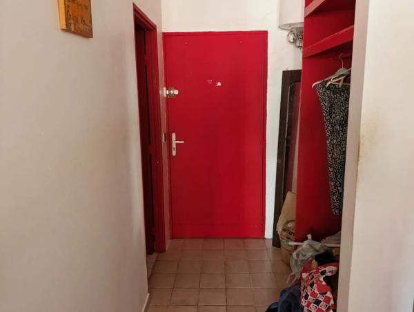 Studio de standing avec terrasse dans résidence prisée (1 pièce)