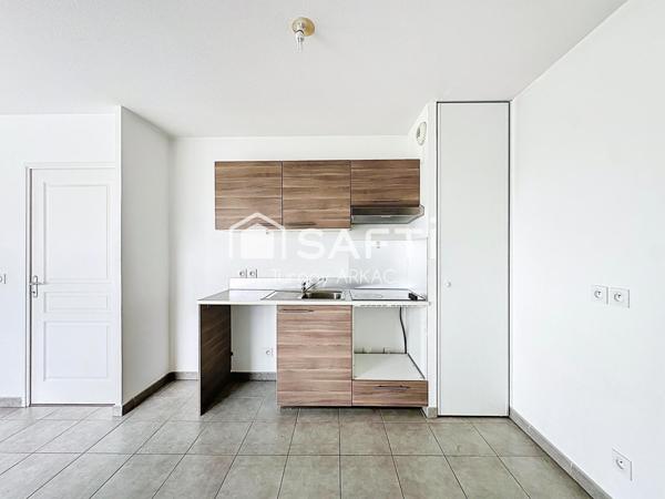 T2 lumineux avec grande terrasse et vue dégagée