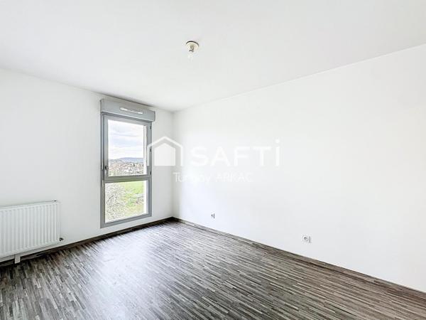 T2 lumineux avec grande terrasse et vue dégagée