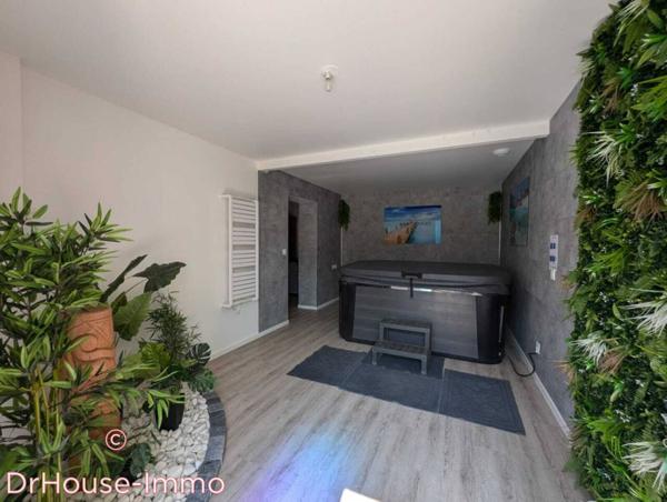 Maison à vendre 8 pièces de 248 m²