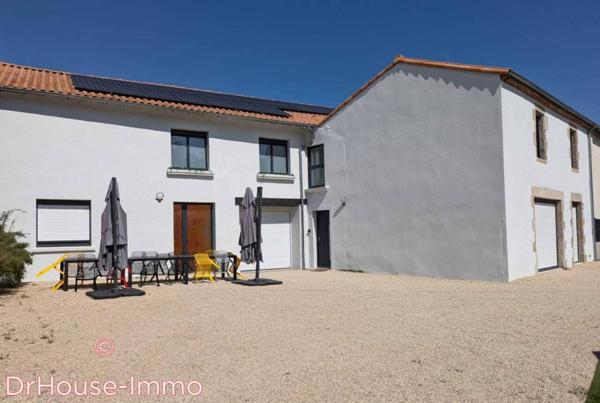 Maison à vendre 8 pièces de 248 m²