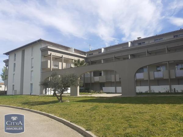Appartement à louer 2 pièces 40.27m² Générac (30510)