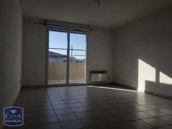 Appartement à louer 2 pièces 40.27m² Générac (30510)