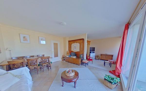 Appartement à vendre    4 pièces • 70,63 m2 Domont