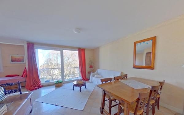 Appartement à vendre    4 pièces • 70,63 m2 Domont