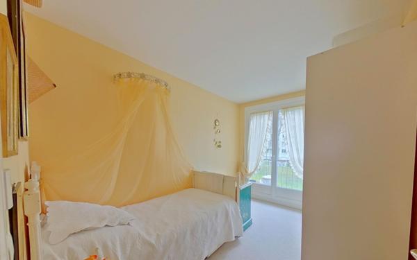 Appartement à vendre    4 pièces • 70,63 m2 Domont