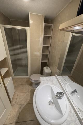 Charmant T3 en duplex avec terrasse et parking  Secteur Guémar