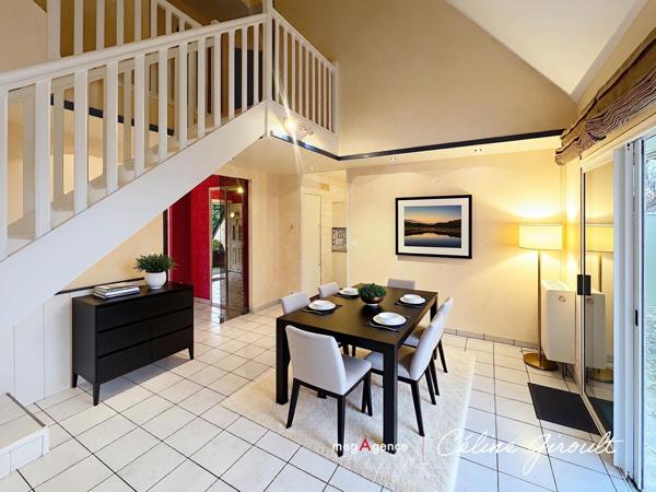 Maison à LE VAL-SAINT-PERE, 50300 - 9 pièces 213m²