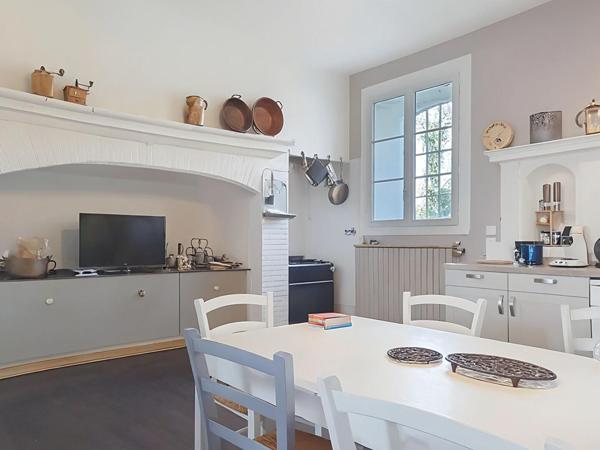 A VENDRE - La Salvetat Saint Gilles - Demeure toulousaine de 1850 de 374m² sur 7000m²