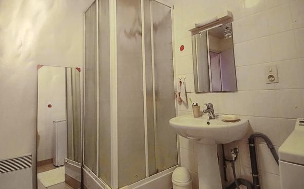 Saint-Malon-sur-Mel (35750) SAINT MALON SUR MEL - Spécial investisseur ! Immeuble de rapport .