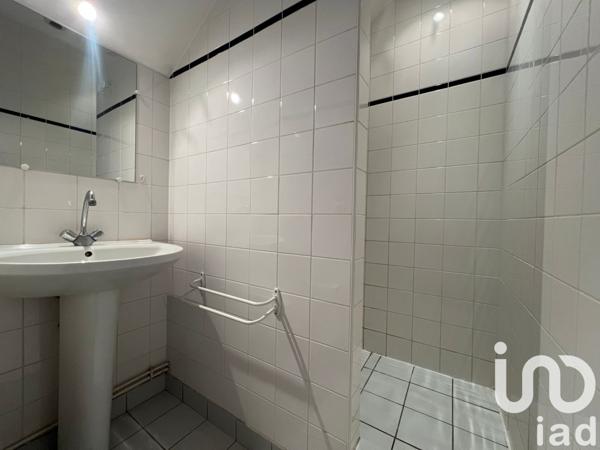 House for sale 4 rooms 97 m² Soudron