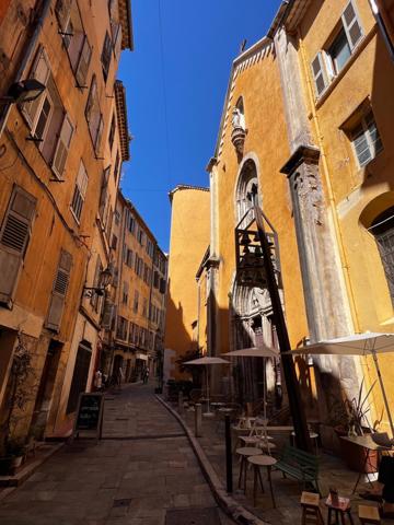 Grasse Centre historique : Studio vendu loué