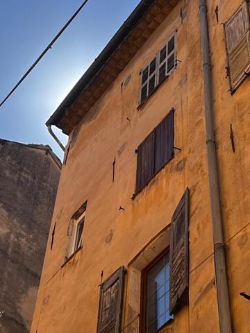 Grasse Centre historique : Studio vendu loué