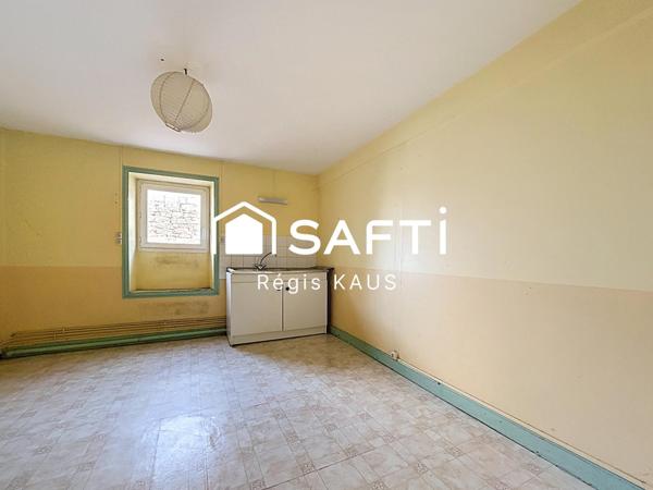 maison atypique à rénover, joli potentiel