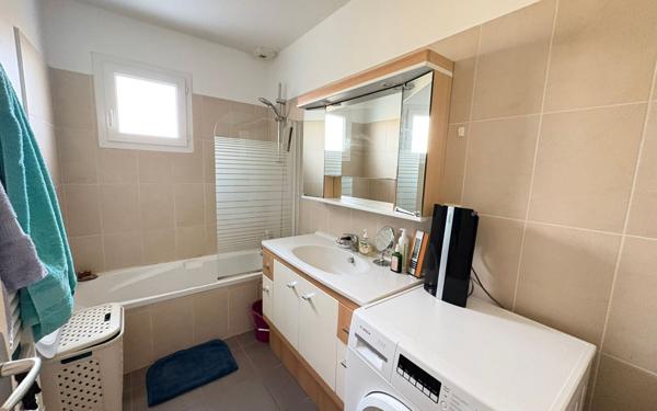 Maison à vendre    3 pièces • 78 m2 Onet-le-Château