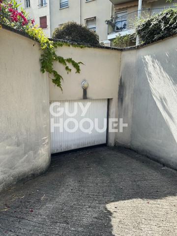 Place de Parking - PLEIN CENTRE-VILLE de JUVISY