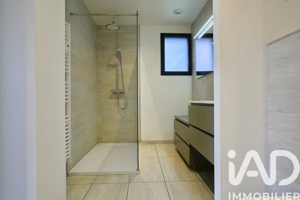 Maison à vendre 6 pièces 250 m² Camphin-en-Pévèle