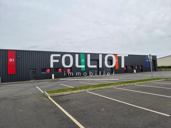 A LOUER - VIRE NORMANDIE- DANS ZONE ARTISANALE - LOCAL D'ACTIVITES de 250 m²