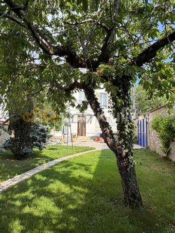 Vente
                Maison171 m² - 7 Pièces -
                    MONTARGIS (45200)