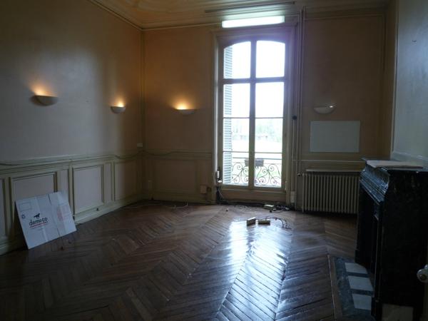 Dpt Seine et Marne (77), La Ferté sous Jouarre à vendre superbe propriété de 80 chambres sur son parc de 14,8 hectares