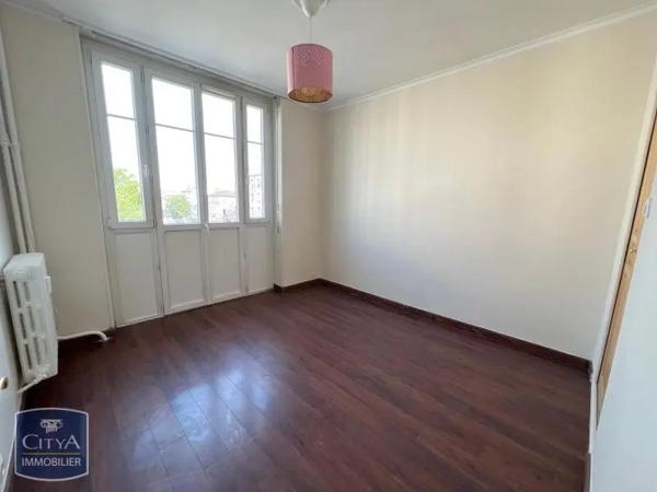 Appartement à louer 3 pièces 59.95m²
