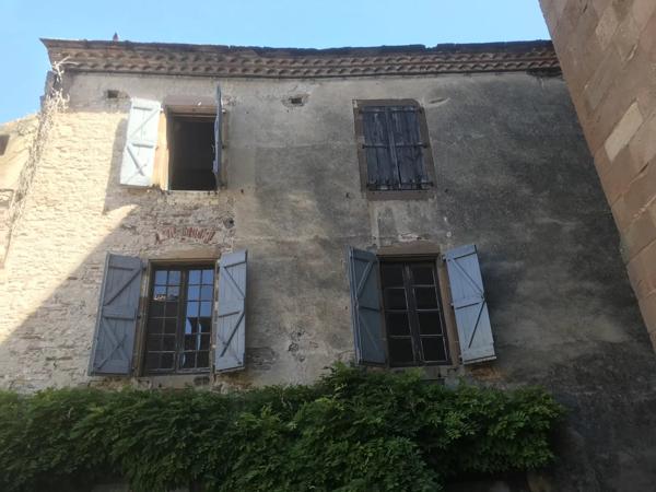 Maison à renover dans la belle Cité Médiévale de Cordes-sur-Ciel