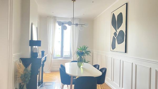 Appartement à Le Chambon-Feugerolles, 42500 - 6 pièces 156m²