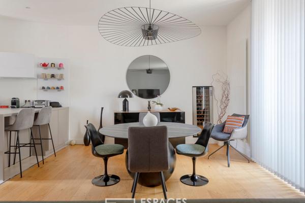 Appartement rénové avec style en coeur de ville